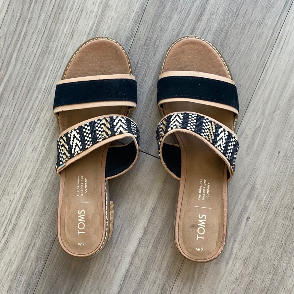 Toms Sandal Size 7